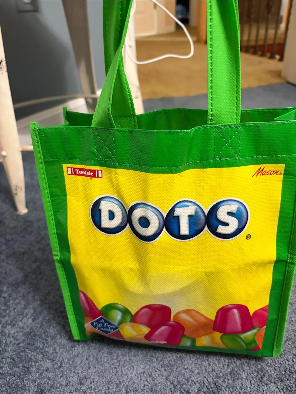 Dots bright logo